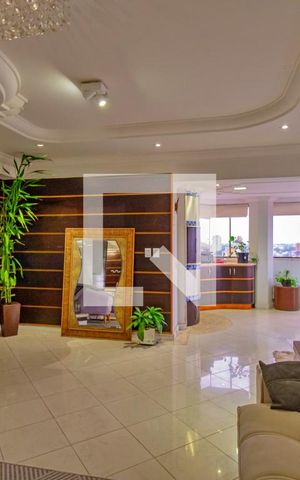 Apartamento à venda com 156m², 3 quartos e 2 vagas Apartamento à venda com 156m², 3 quartos e 2 vagasSala de TV