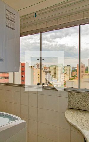 Apartamento à venda com 156m², 3 quartos e 2 vagas Apartamento à venda com 156m², 3 quartos e 2 vagasÁrea de Serviço