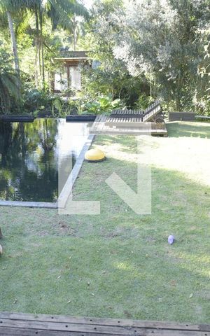 Casa de condomínio para alugar com 320m², 3 quartos e 2 vagasVista da Sala