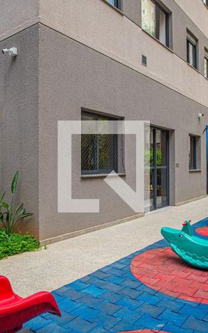 Apartamento para alugar com 25m², 1 quarto e sem vaga Apartamento para alugar com 25m², 1 quarto e sem vagaÁrea comum - Playground
