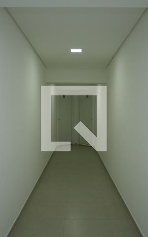 Apartamento para alugar com 48m², 2 quartos e sem vagaCorredor