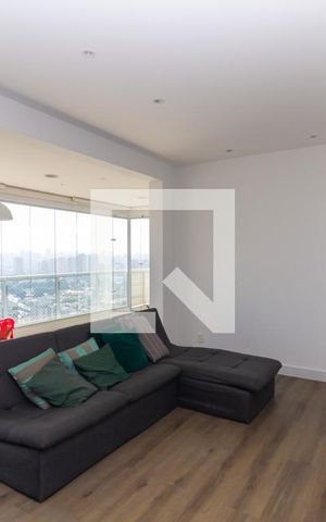 Apartamento à venda com 100m², 2 quartos e 2 vagas Apartamento à venda com 100m², 2 quartos e 2 vagasSala