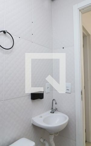 Apartamento à venda com 40m², 2 quartos e sem vagaBanheiro