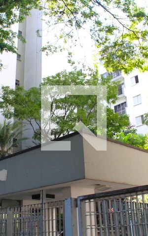 Apartamento para alugar com 49m², 1 quarto e 1 vagaFachada e portaria