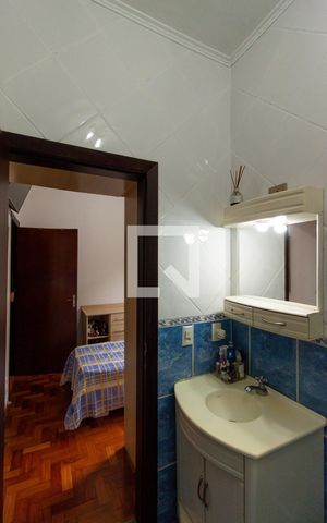 Casa à venda com 183m², 3 quartos e 2 vagas Casa à venda com 183m², 3 quartos e 2 vagasBanheiro da Suíte 3