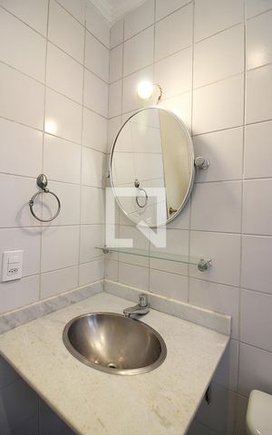 Apartamento para alugar com 130m², 3 quartos e 1 vagaBanheiro Social