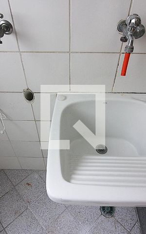 Apartamento para alugar com 130m², 3 quartos e 1 vagaÁrea de Serviço