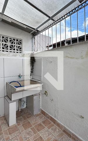 Casa para alugar com 35m², 1 quarto e sem vagaÁrea de Serviço