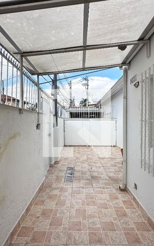Casa para alugar com 35m², 1 quarto e sem vagaÁrea de Serviço