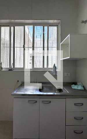Casa para alugar com 35m², 1 quarto e sem vagaSala/cozinha 