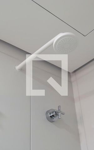 Studio à venda com 22m², 1 quarto e sem vaga Studio à venda com 22m², 1 quarto e sem vagaBanheiro - Chuveiro