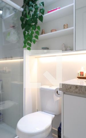 Apartamento à venda com 62m², 2 quartos e 1 vagaBanheiro 2