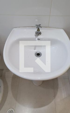 Apartamento para alugar com 46m², 2 quartos e 1 vagaBanheiro