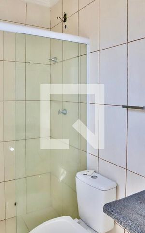Casa para alugar com 120m², 2 quartos e 2 vagasBanheiro do Quarto 1