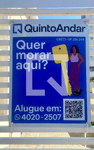 Casa para alugar com 120m², 2 quartos e 2 vagasFachada