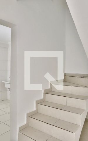 Casa para alugar com 120m², 2 quartos e 2 vagasEntrada