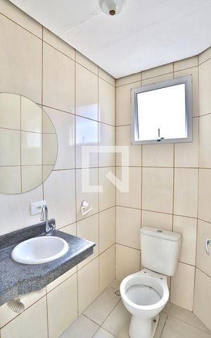 Casa para alugar com 120m², 2 quartos e 2 vagasBanheiro