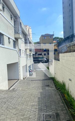 Casa para alugar com 120m², 2 quartos e 2 vagasÁrea comum