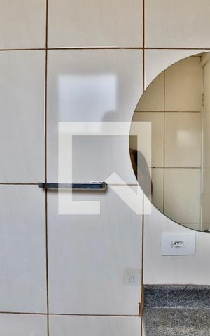 Casa para alugar com 120m², 2 quartos e 2 vagasBanheiro do Quarto 1