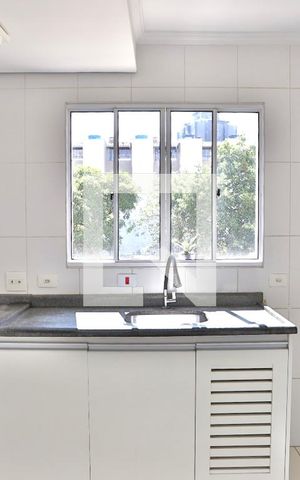 Casa para alugar com 120m², 2 quartos e 2 vagasCozinha