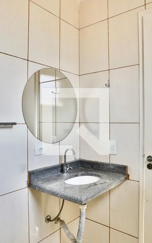 Casa para alugar com 120m², 2 quartos e 2 vagasBanheiro do Quarto 1