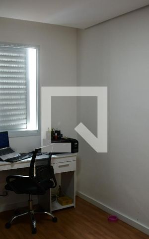Apartamento para alugar com 72m², 2 quartos e 1 vagaQuarto