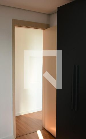Apartamento para alugar com 72m², 2 quartos e 1 vagaQuarto