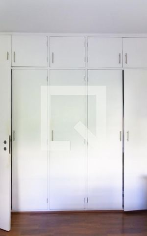 Apartamento à venda com 110m², 3 quartos e 1 vaga Apartamento à venda com 110m², 3 quartos e 1 vagaDetalhe da suíte