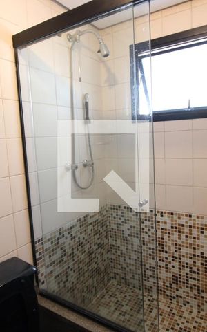 Apartamento para alugar com 160m², 4 quartos e 3 vagasQuarto 3 - Banheiro