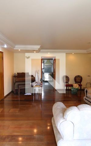 Apartamento para alugar com 160m², 4 quartos e 3 vagasSala