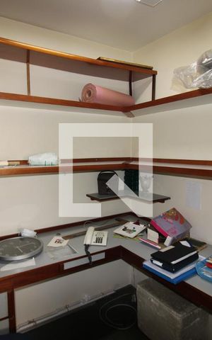 Apartamento para alugar com 160m², 4 quartos e 3 vagasÁrea de Serviço