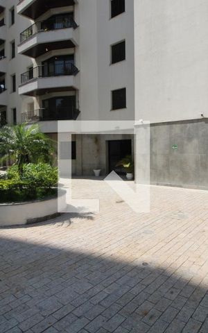 Apartamento para alugar com 160m², 4 quartos e 3 vagasÁrea Comum