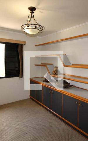 Apartamento para alugar com 160m², 4 quartos e 3 vagasQuarto 4