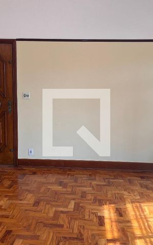 Casa à venda com 184m², 4 quartos e 3 vagasSala