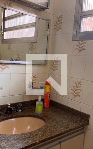 Casa à venda com 184m², 4 quartos e 3 vagasBanheiro