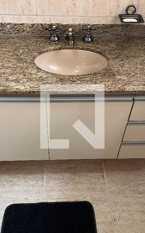 Casa à venda com 184m², 4 quartos e 3 vagasBanheiro