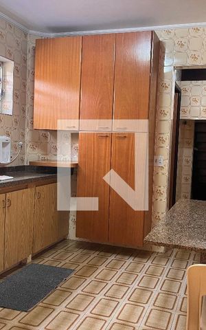 Casa à venda com 184m², 4 quartos e 3 vagasCozinha 