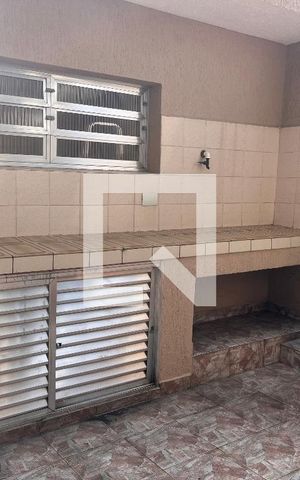 Casa à venda com 184m², 4 quartos e 3 vagasÁrea comum