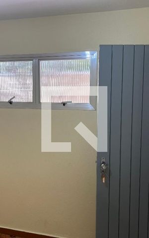 Casa à venda com 184m², 4 quartos e 3 vagasQuarto edícula 