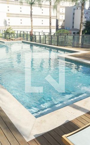 Studio à venda com 24m², 1 quarto e sem vagaÁrea comum - Piscina