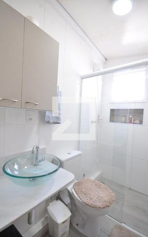 Casa de condomínio à venda com 45m², 2 quartos e 2 vagasBanheiro 1