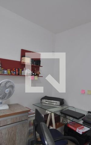 Casa de condomínio à venda com 45m², 2 quartos e 2 vagasQuarto 1