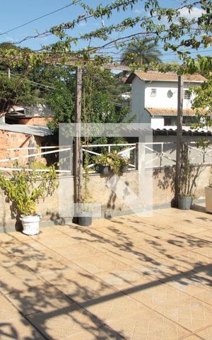 Casa à venda com 290m², 3 quartos e 2 vagasTerraço