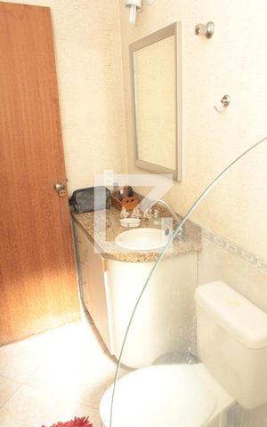 Casa à venda com 290m², 3 quartos e 2 vagasBanheiro 2