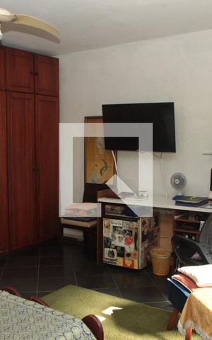 Casa à venda com 290m², 3 quartos e 2 vagasSuíte 2