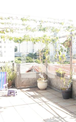 Casa à venda com 290m², 3 quartos e 2 vagasTerraço