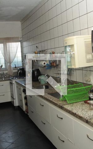 Casa à venda com 290m², 3 quartos e 2 vagasCozinha