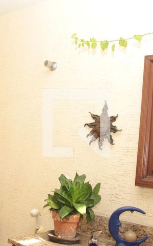 Casa à venda com 290m², 3 quartos e 2 vagasLavabo