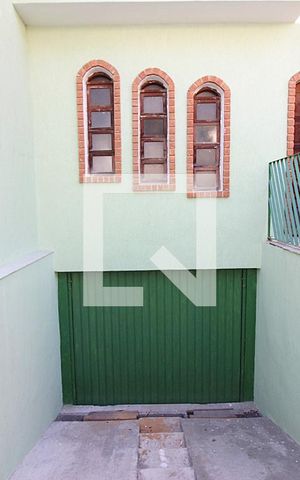 Casa para alugar com 100m², 2 quartos e 2 vagasGaragem