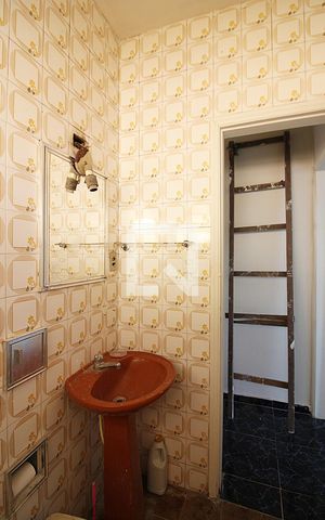 Casa para alugar com 100m², 2 quartos e 2 vagasBanheiro Social 1